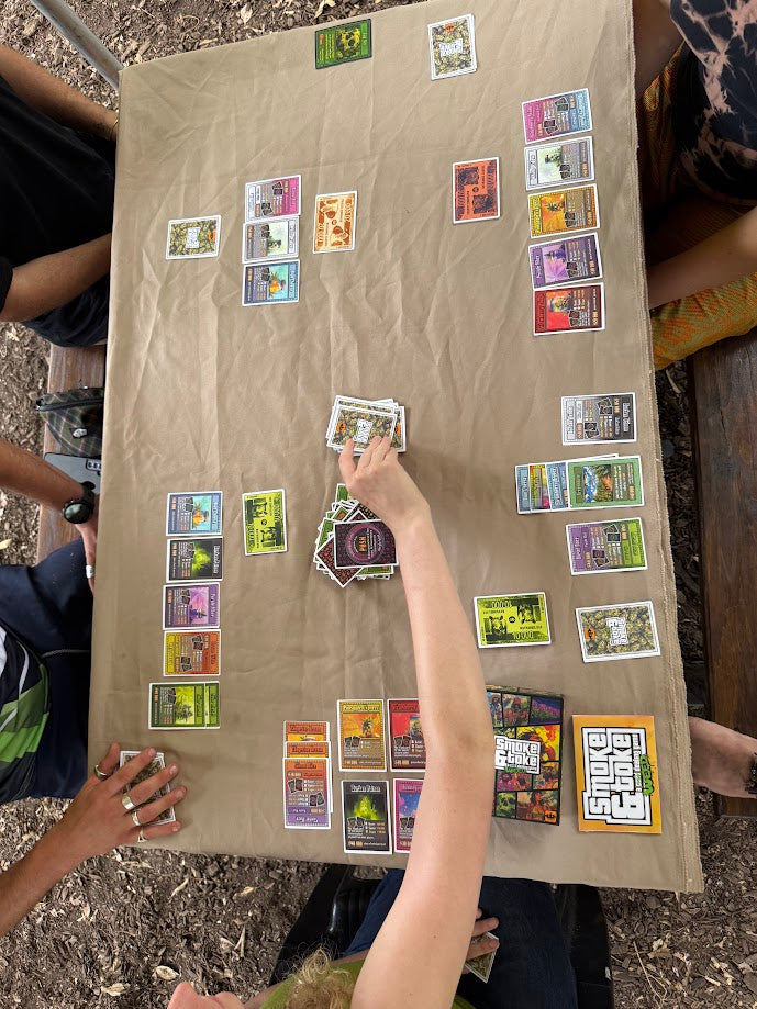 Smoke & Toke - Card Game