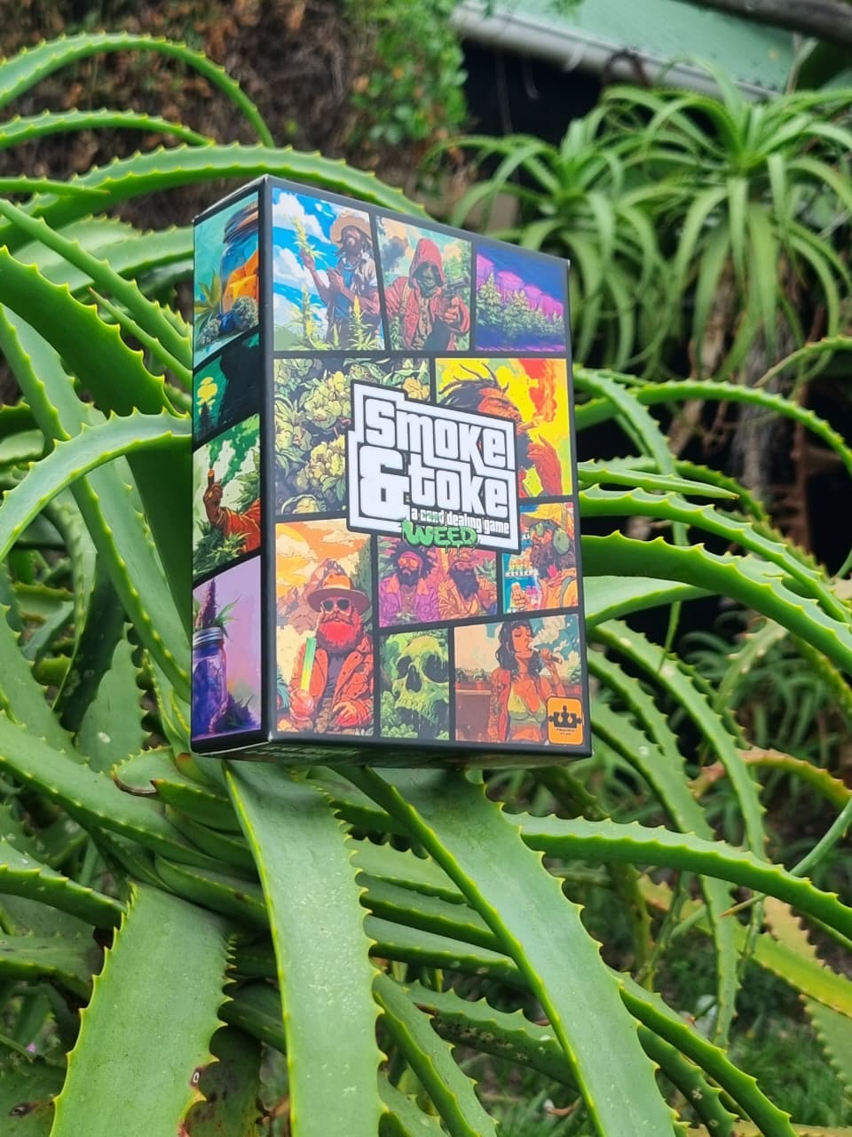 Smoke & Toke - Card Game